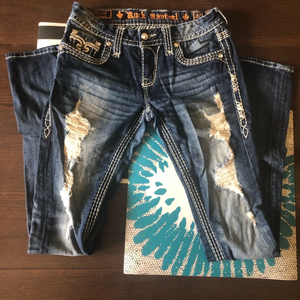 Rock Revival Distressed Jeans Size 27